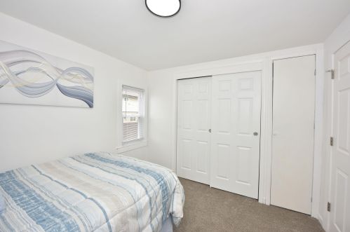 5348 91, Milwaukee WI 53224-5304 exterior