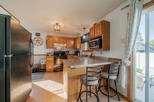 1609 Rose Ave, Fond Du Lac WI  54937-1076 exterior