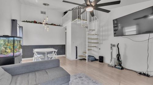 6317 Conductor Ct, Lakeland FL  33813-4842 exterior
