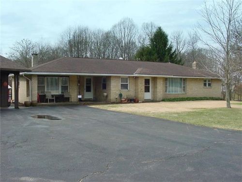 120 Pleasant Hill Rd, Harmony, PA 16037-8216