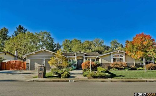 730 Morninghome Rd, Danville, CA 94526-4230