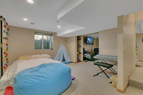 1905 Grizzly Ln, Sartell MN  56377-2070 exterior