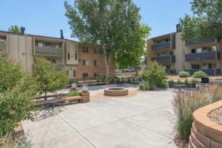 1250 Clermont St, Denver CO  80246-7808 exterior