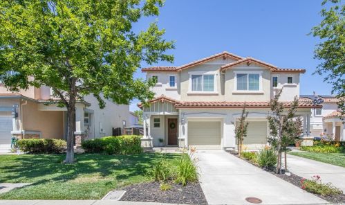 460 Rosso Ct, Vacaville CA 95687-5698 exterior