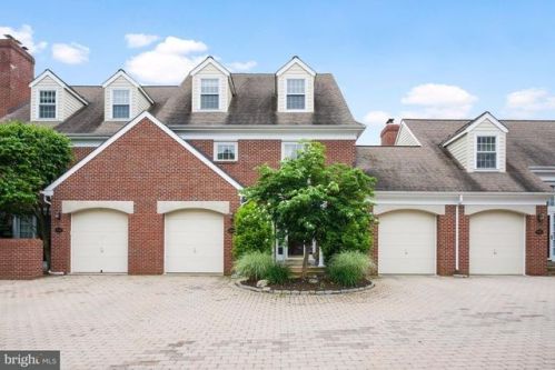 208 Westminster Pl, Prospectville, PA 19002-2882
