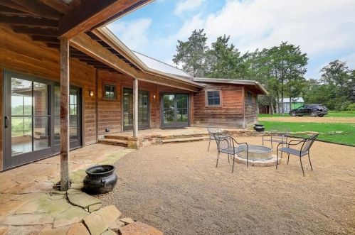 4656 Fm 535, Lost Pines, TX 78612-3536