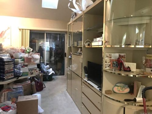 111 Hidden Ridge Dr, Monticello NY  12701-3071 exterior