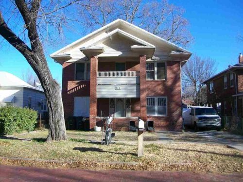 718 B St, Parkerfield KS  67005-2243 exterior