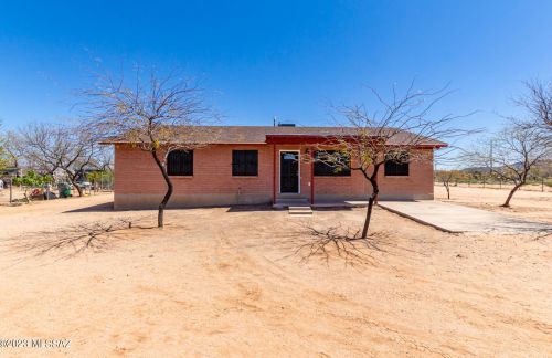 6455 Wade Rd, Tucson, AZ 85757-9667