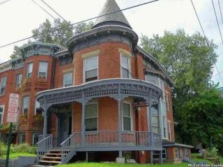 17 Liberty St, Newburgh, NY 12550-6037