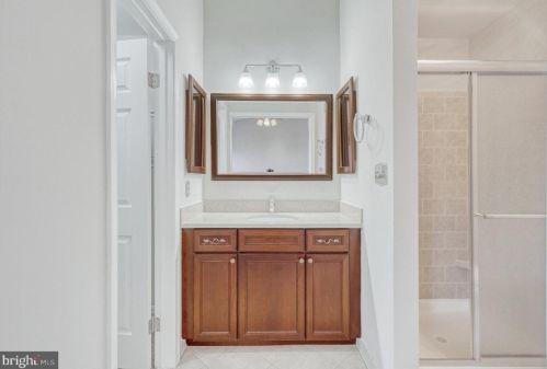 7769 Asterella Ct, Springfield VA  22152-3133 exterior