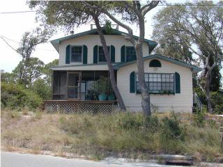 15 Tom Roberts Rd, Ochlockonee Bay, FL 32346-5128