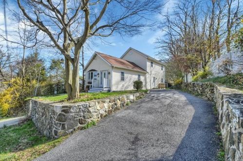161 Bannon Ave, Buchanan, NY 10511-1311