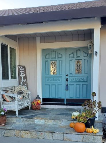 160 Kane Dr, Hollister, CA 95023-3114