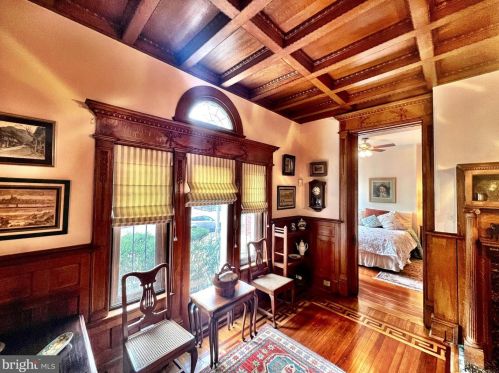 1200 Capitol St, Washington DC  20002-7503 exterior