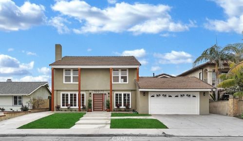 10071 Cliff Dr, Huntington Beach CA  92646-6604 exterior