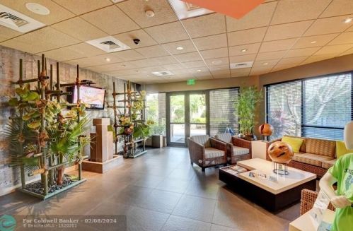 10595 Stonebridge Blvd, Boca Raton FL  33498-2002 exterior