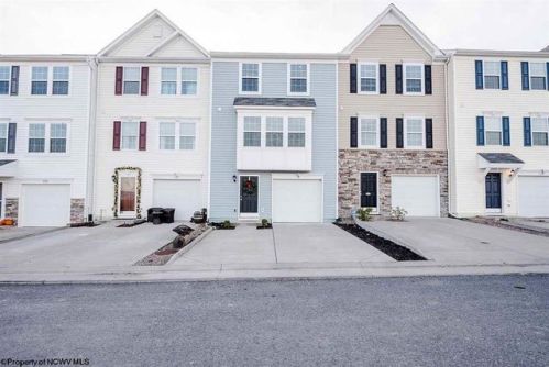 229 Birds Eye View Dr, Morgantown, WV 26501-2298