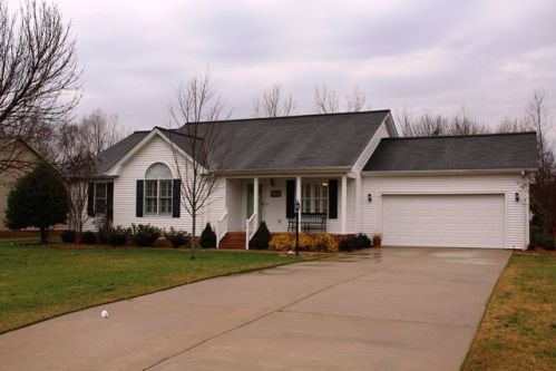 145 Jolee Way, Paducah, KY 42001-8875