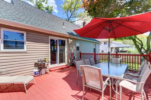 362 Silver St, Babylon NY  11704-4008 exterior