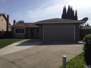 1323 Sutter Ct, Fairfield, CA 94533-2516