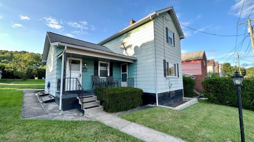 808 Isobel St, Harwick, PA 15049-8938