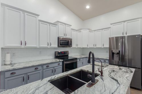 17833 Hearn Rd, Sun City AZ  85388-7536 exterior
