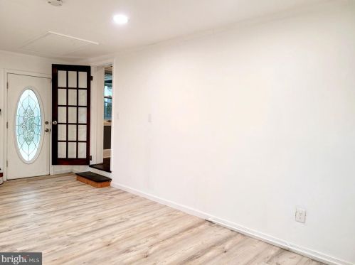 20 Kendall Blvd, Camden NJ  08107-1512 exterior