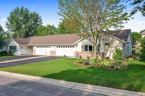 2314 Kennedy Dr, Faribault, MN 55021-2296