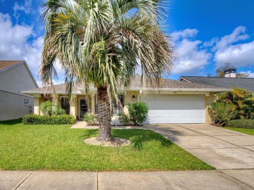 651 Holbrook Cir, Lake Mary, FL 32746-6335