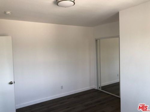 14924 Roscoe Blvd, Van Nuys CA  91402-4629 exterior