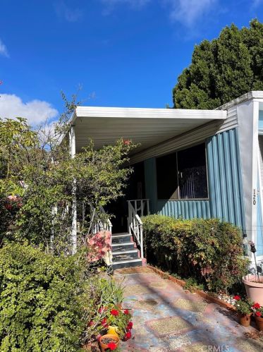 120 Navajo Ln, Topanga, CA 90290-4449