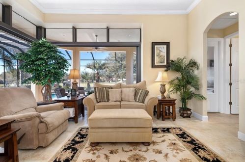 12713 Grand Traverse Dr, Dade City FL 33525-8230 exterior