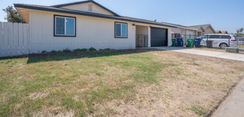 7811 Myrtle Ave, Winton CA  95388-9341 exterior