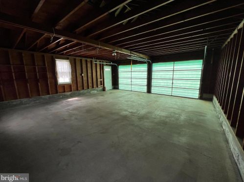 281 Gernants Church Rd, Dauberville PA  19533-8610 exterior