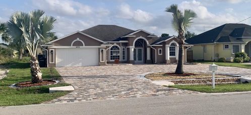 6024 Favian Ave, Fort Pierce, FL 34986-3720