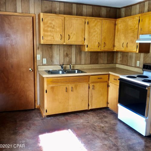 2834 Borden St, Marianna FL  32448-4248 exterior