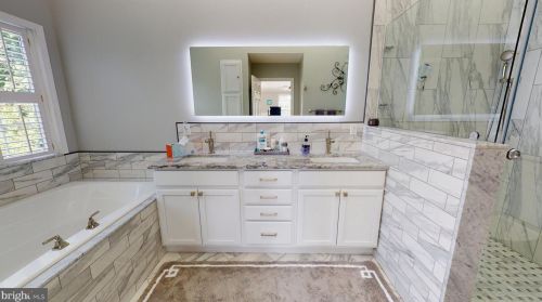 9101 Sainsbury Ct, Bristow VA  20136-1770 exterior