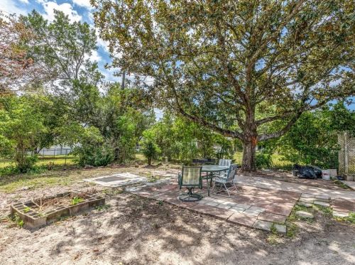 9 Davis St, Beverly Hills FL  34465-3615 exterior