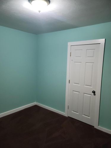 357 Oak St, Zanesville OH  43701-4232 exterior