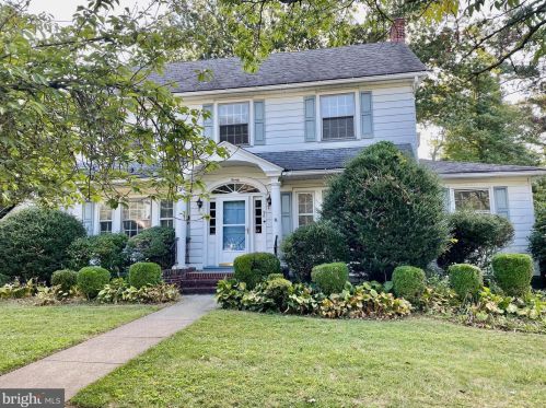 20 Drexel St, West Deptford, NJ 08096-1579