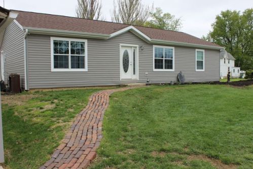 410 Main St, Hale, IA 52362-7589