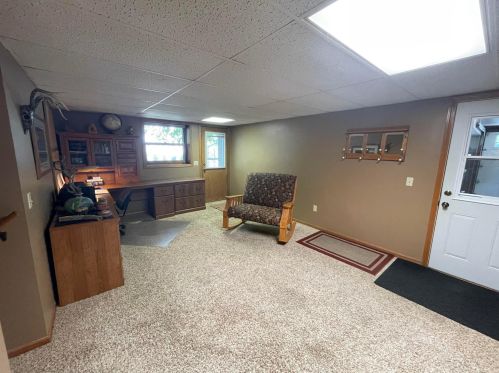 1450 15th St, Willmar MN  56201-2071 exterior