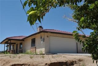 18729 Temecula Ave, Hesperia, CA 92345-7168