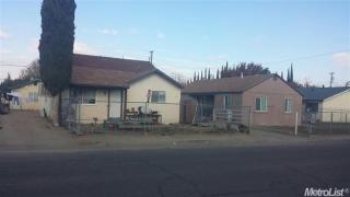 553 Angelus St, Turlock CA  95380-5628 exterior