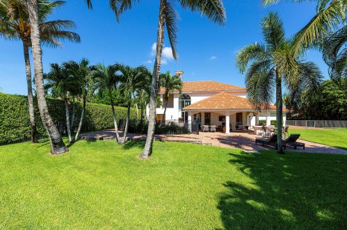 2400 Newbury Ct, West Palm Beach FL  33414-7736 exterior