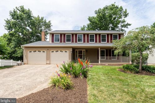 1304 Cold Harbor Ct, Herndon VA 20170-2018 exterior