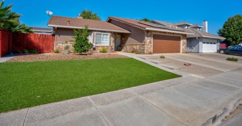 1513 Canyon Creek Dr, Newman, CA 95360-1458
