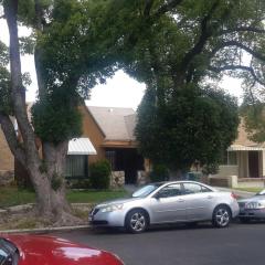 1445 88th Pl, Los Angeles, CA 90047-3413