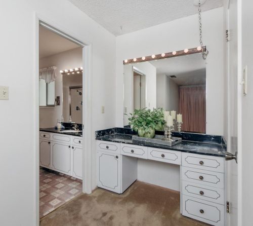2450 New Jersey Ave, San Jose CA  95124-1328 exterior